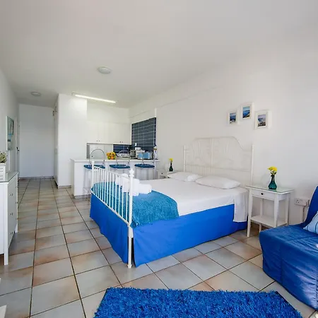Apartament Krasas Apts Larnaca