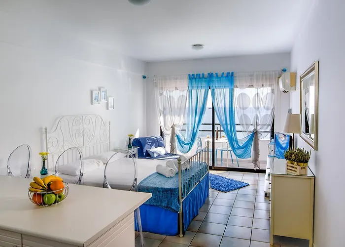 Krasas Apts Apartment *